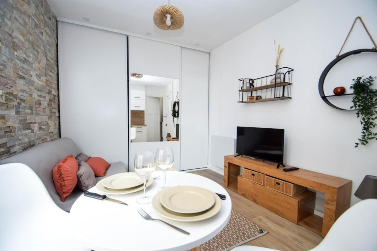 Апартаменты Cosy Studio Refait A Neuf Aux Portes De Paris Венсен Экстерьер фото